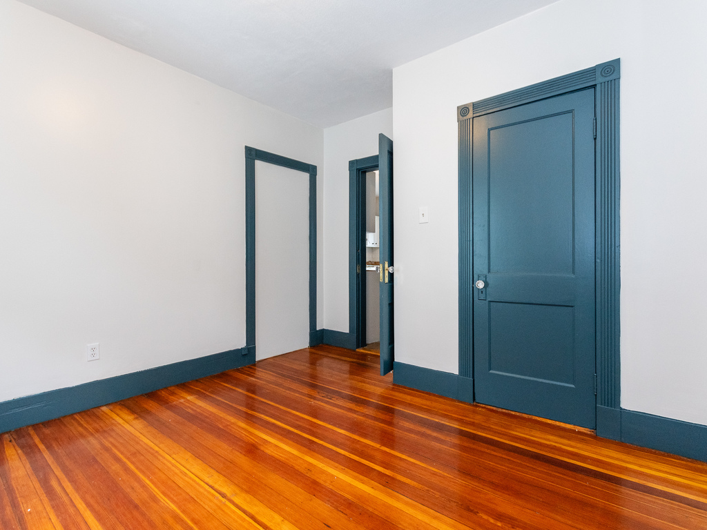 5 bed, 2 bath apartment for rent at 46 Shepton St Unit 2, Dorchester — photo 30 of 64