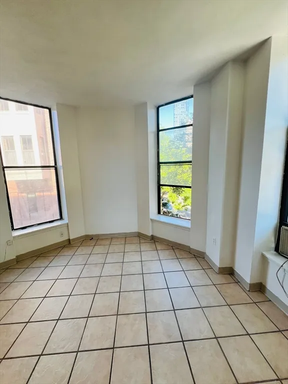 537 Columbus Ave, South End