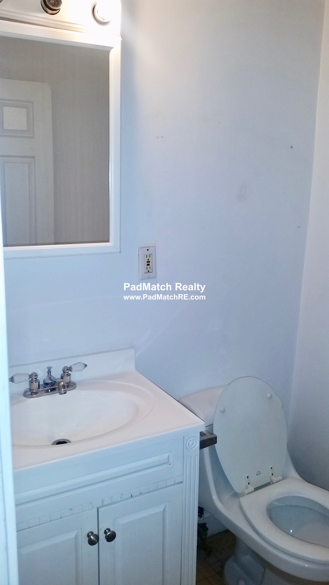 62 Egmont St, Longwood