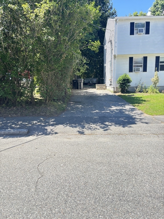 219 Arlington St, Framingham