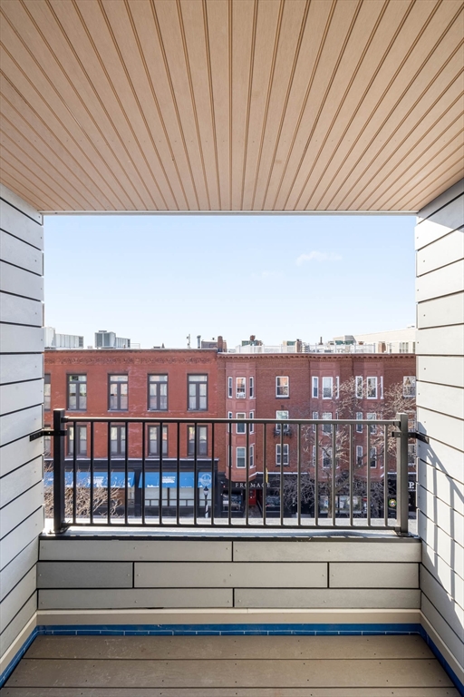 400 W Broadway, South Boston