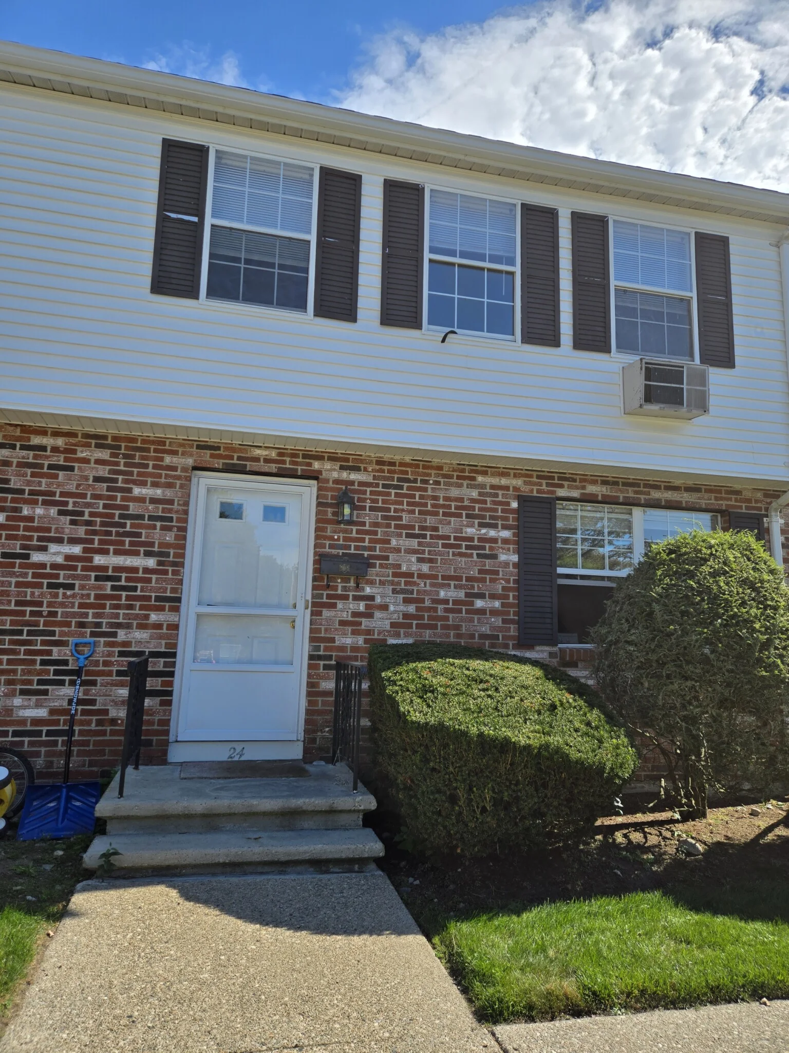 24 Rustic St, Newton Corner