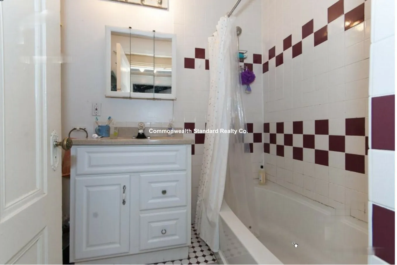 14 Ashford St, Allston