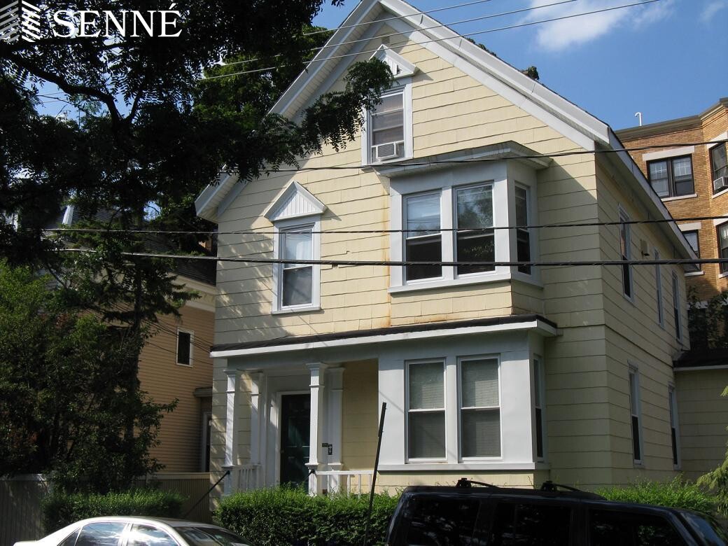 7 Forest St, Baldwin