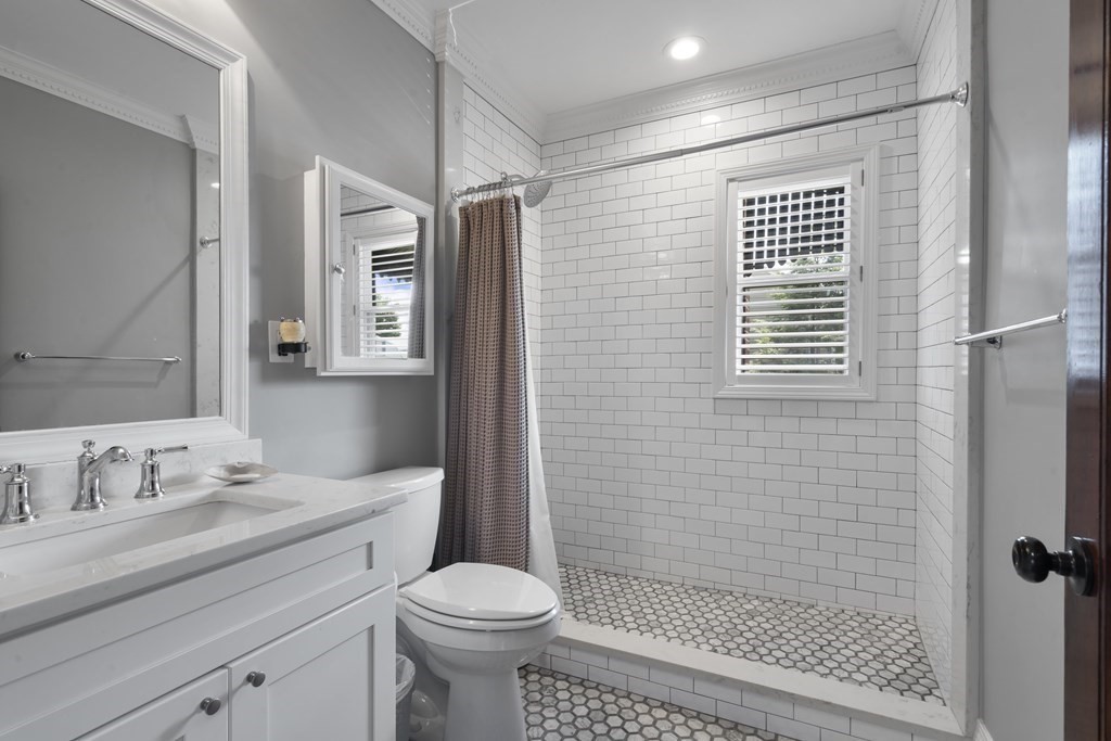 81 Butler St, Revere