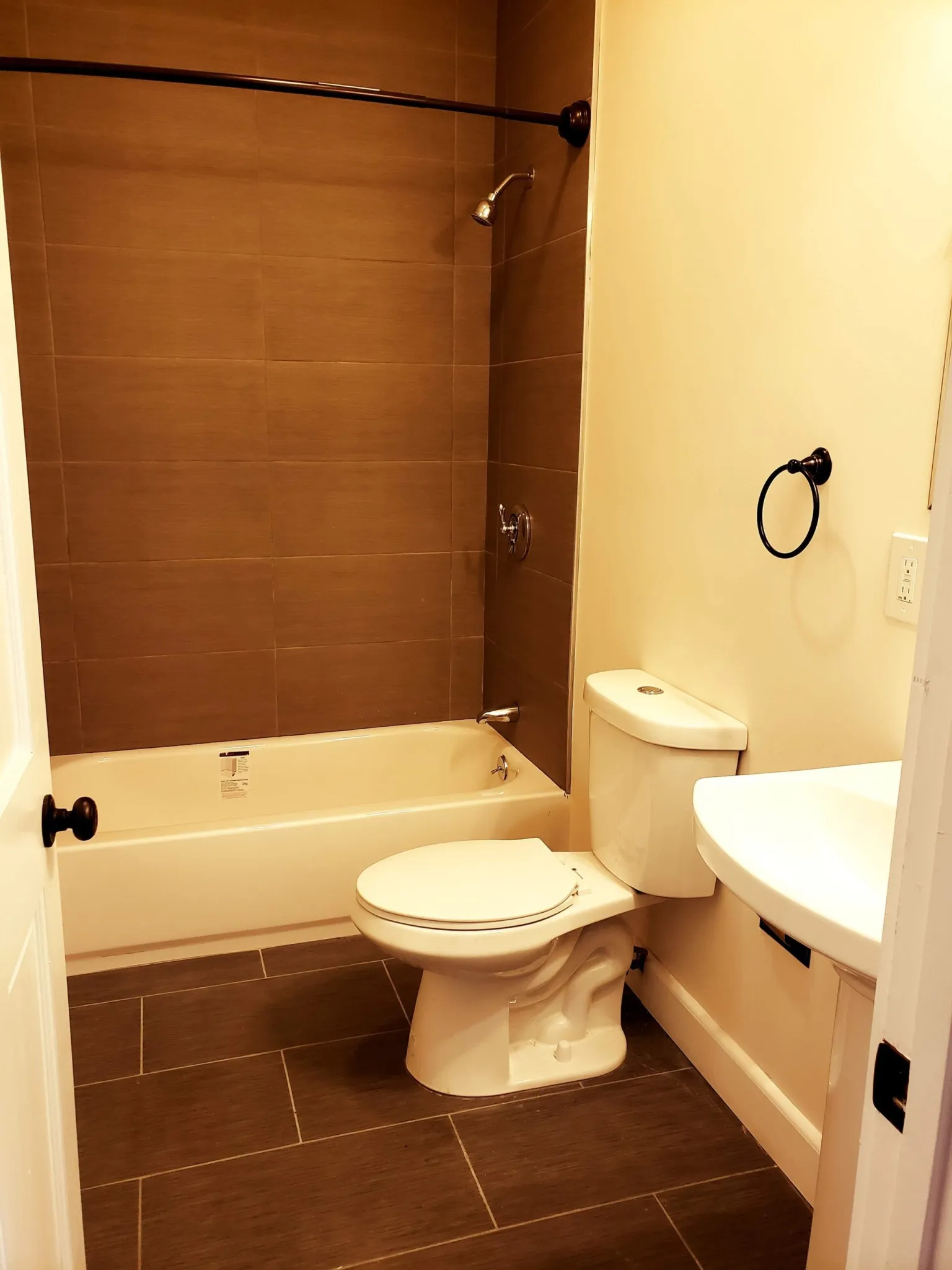 101 Calumet St, Mission Hill