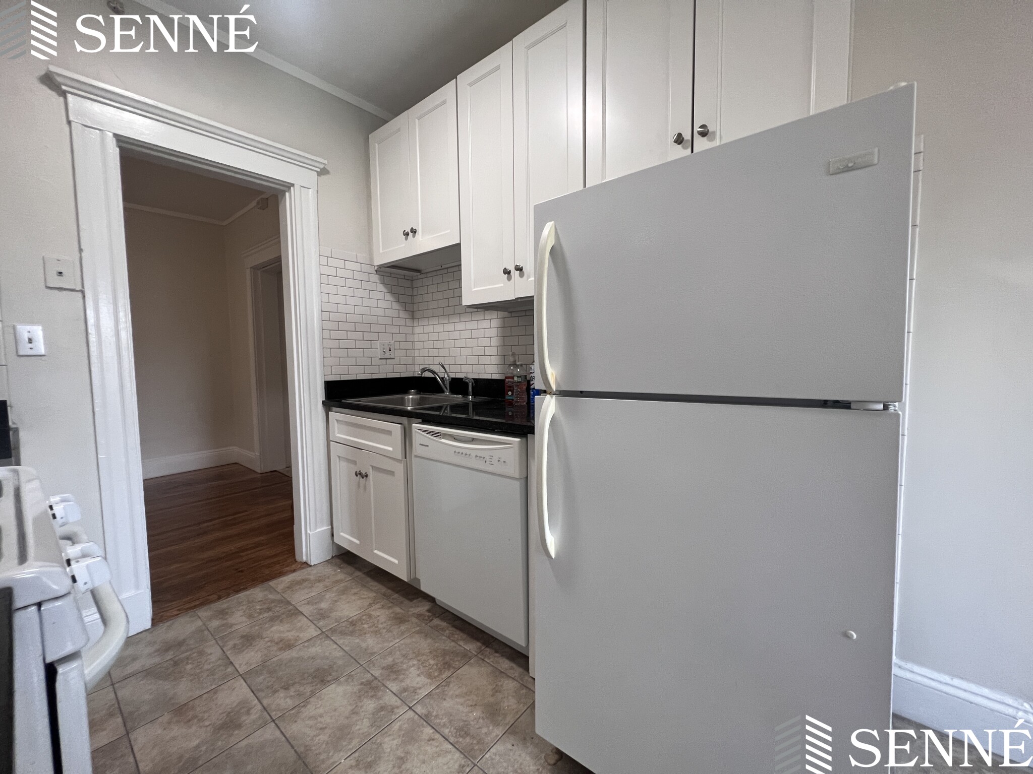 1558 Massachusetts Ave, Neighborhood Nine