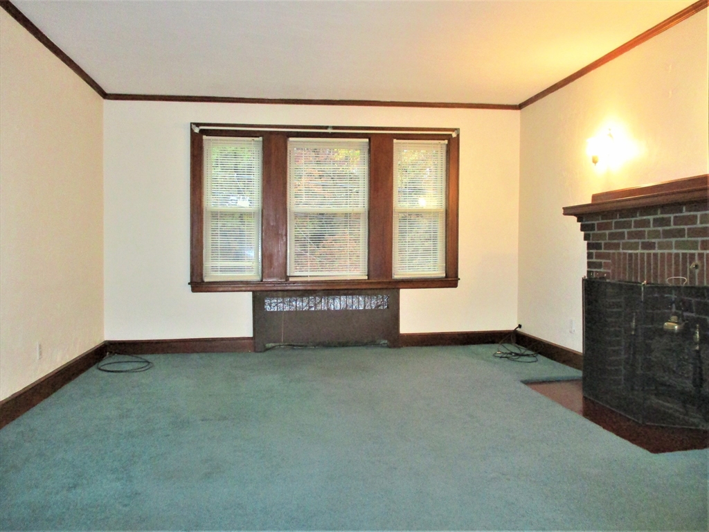 27 Ridgemont St, Allston