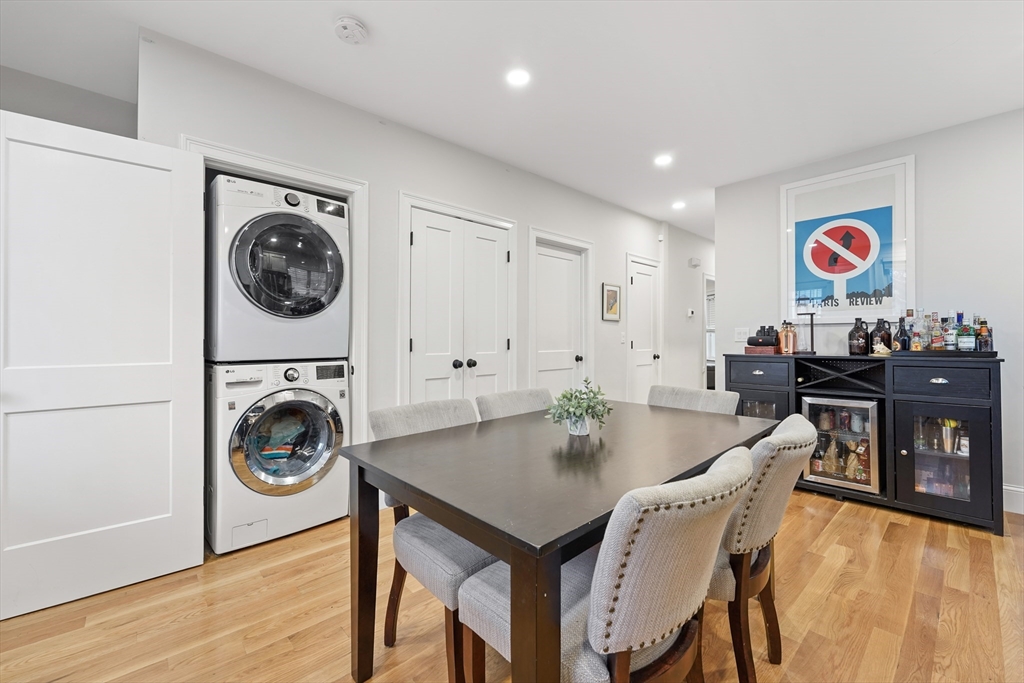 22 Henderson St, Magoun Square