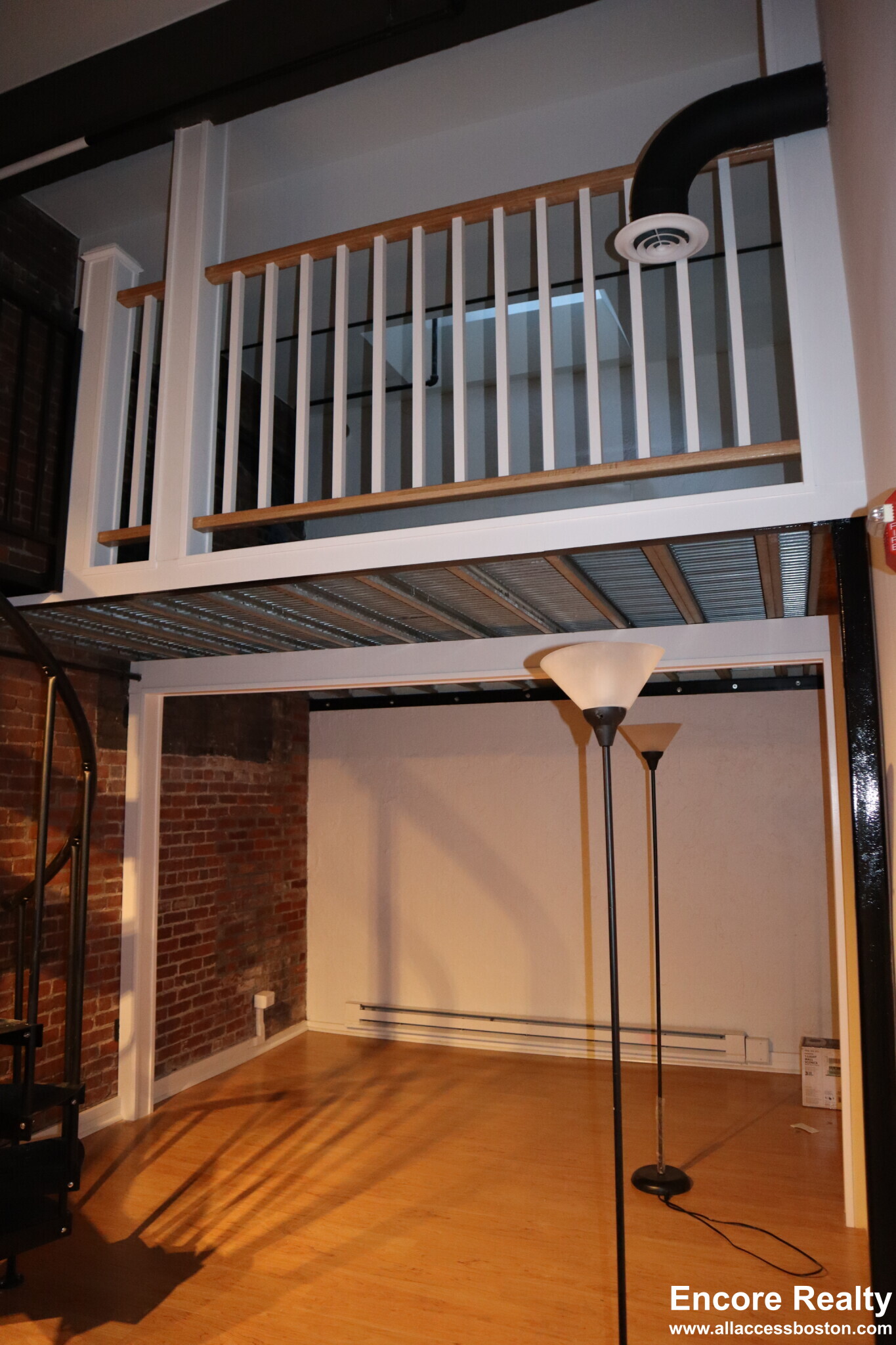 254 Friend St, West End