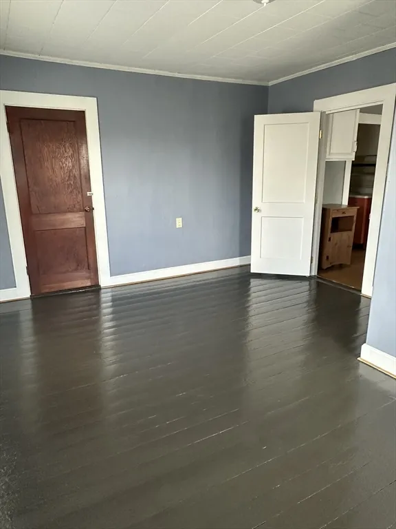 455 Peckham St, Fall River