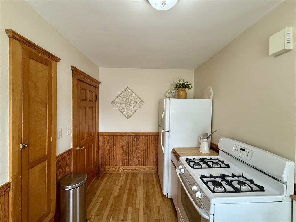 10 Newcastle Rd, Peabody