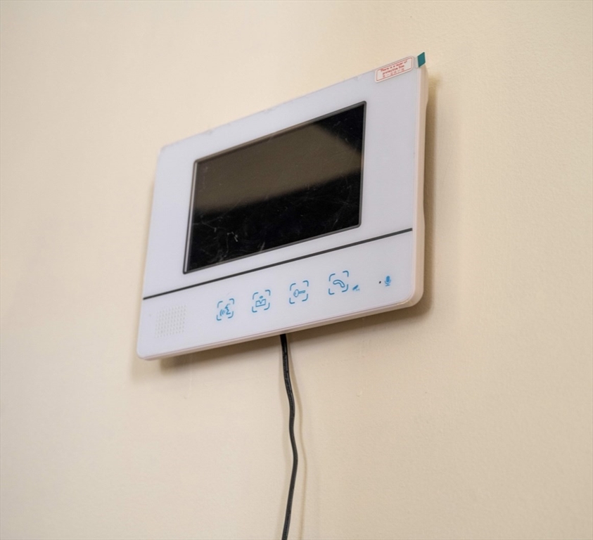 79 Heath St, Mission Hill