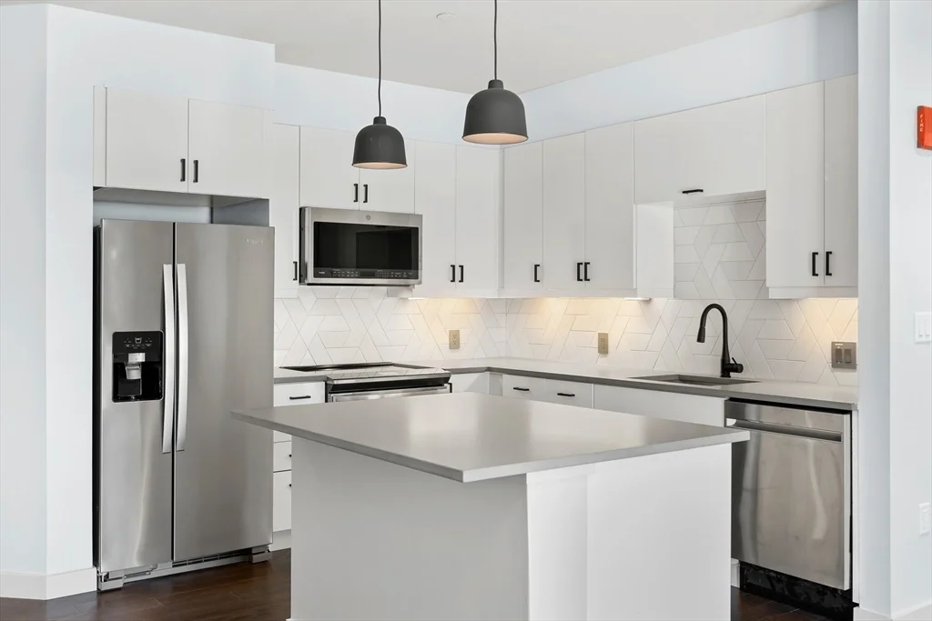 54 Auburn, Coolidge Corner