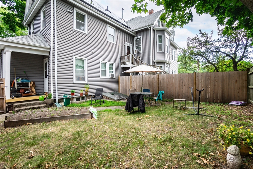 101 Central Ave, Newtonville