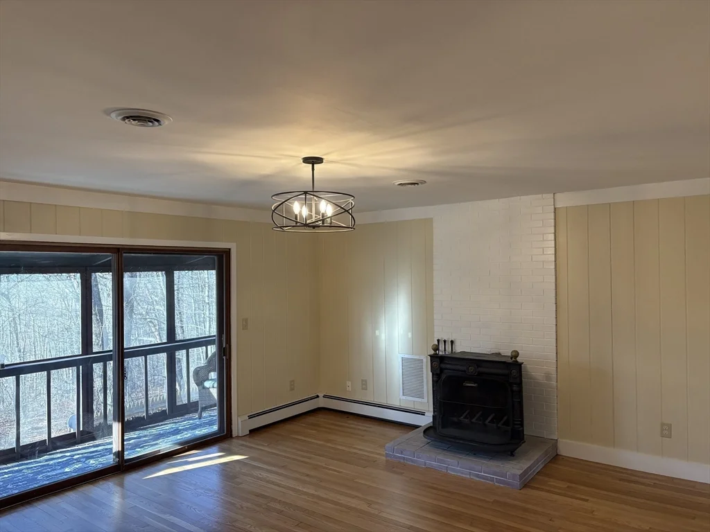 150 W Wrentham Rd, Cumberland