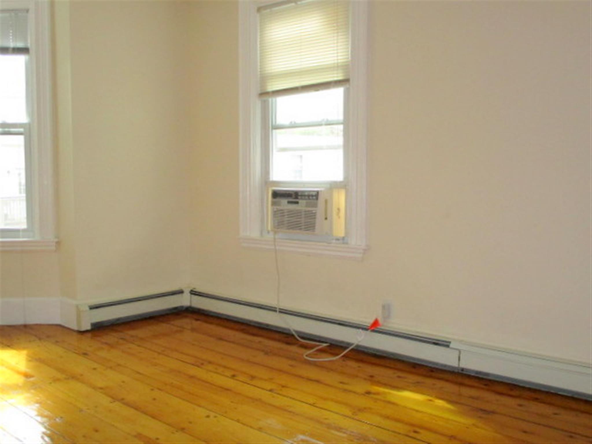 57 Summer St, Prospect Hill