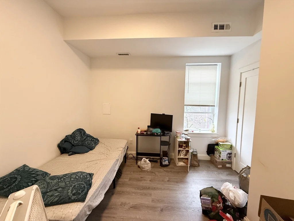 301-305 Dudley St, Roxbury