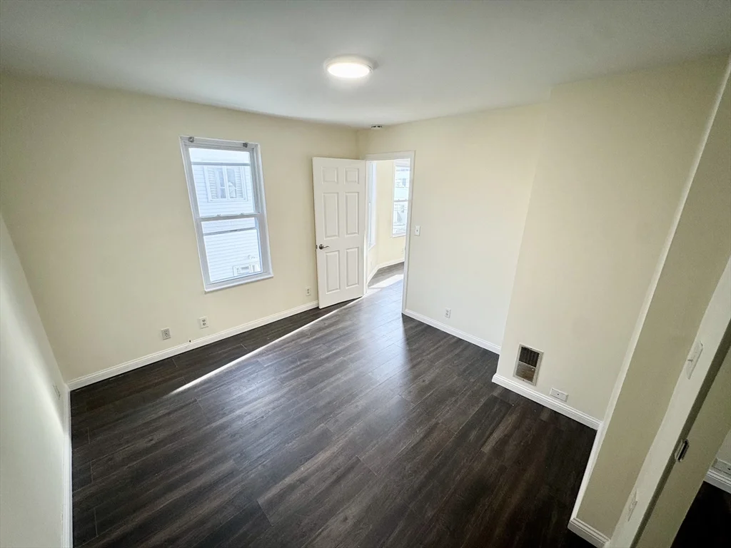 55 Myrtle St, Everett