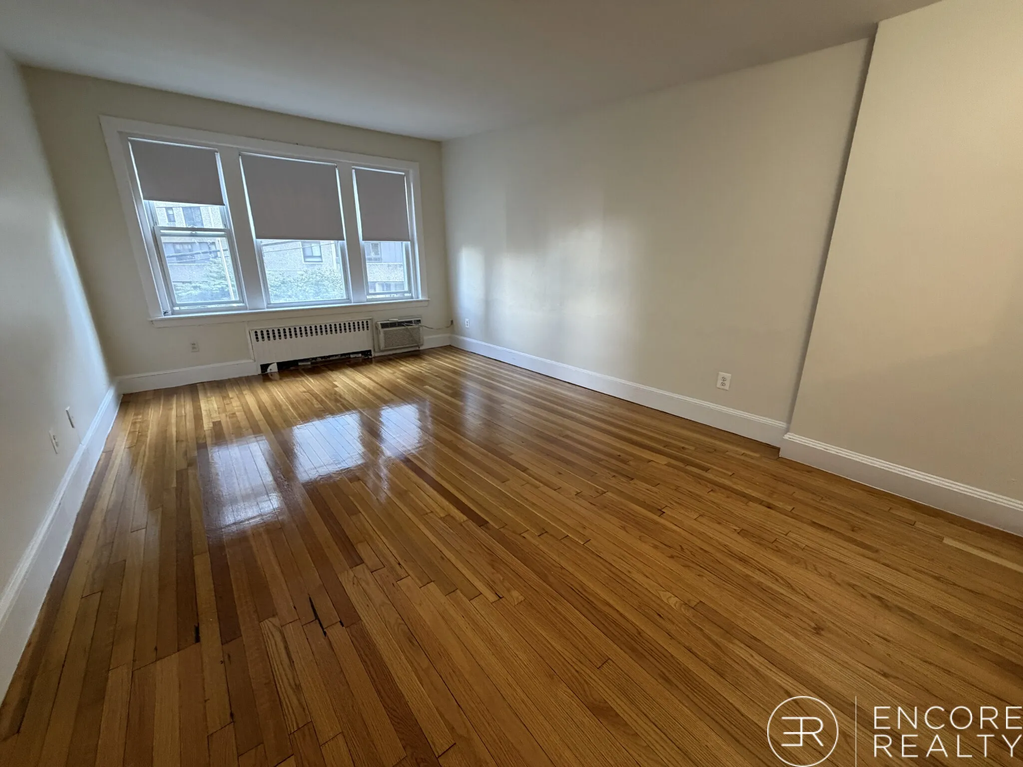 33 Lancaster Ter, Corey Hill