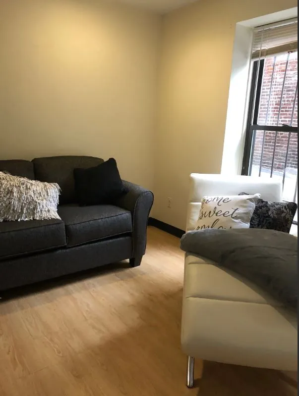 90 Saint Botolph St, Back Bay