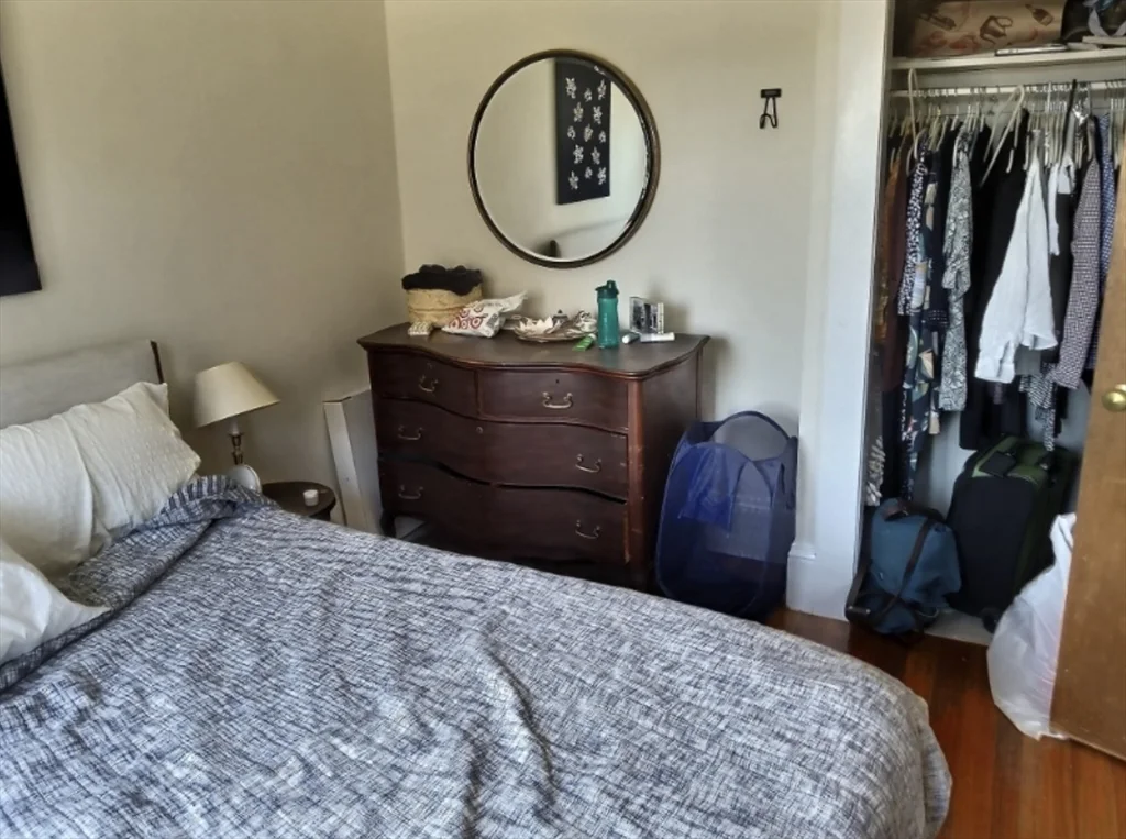 1382 Beacon, Coolidge Corner