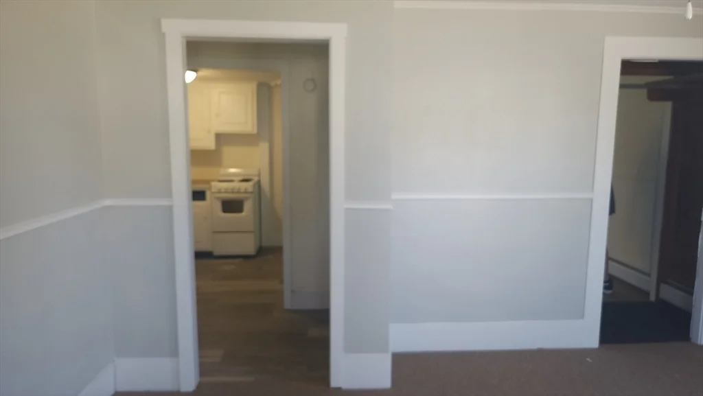 308 Broadway, Central