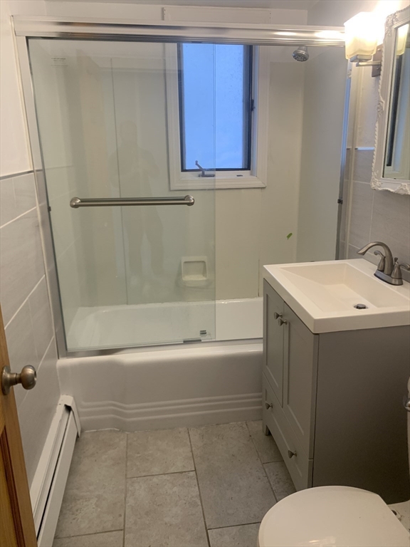 40 Brackett St, Oak Square