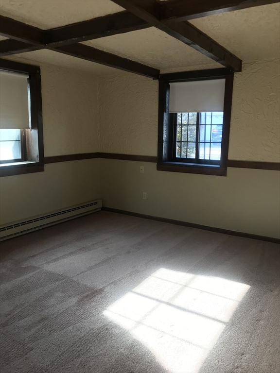 75 Winthrop St, Everett