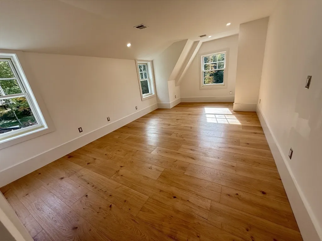 2 Effie Pl, Lexington