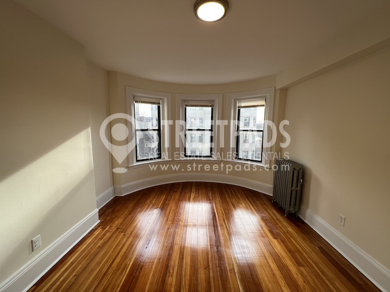 885 Massachusetts Ave, Central Square