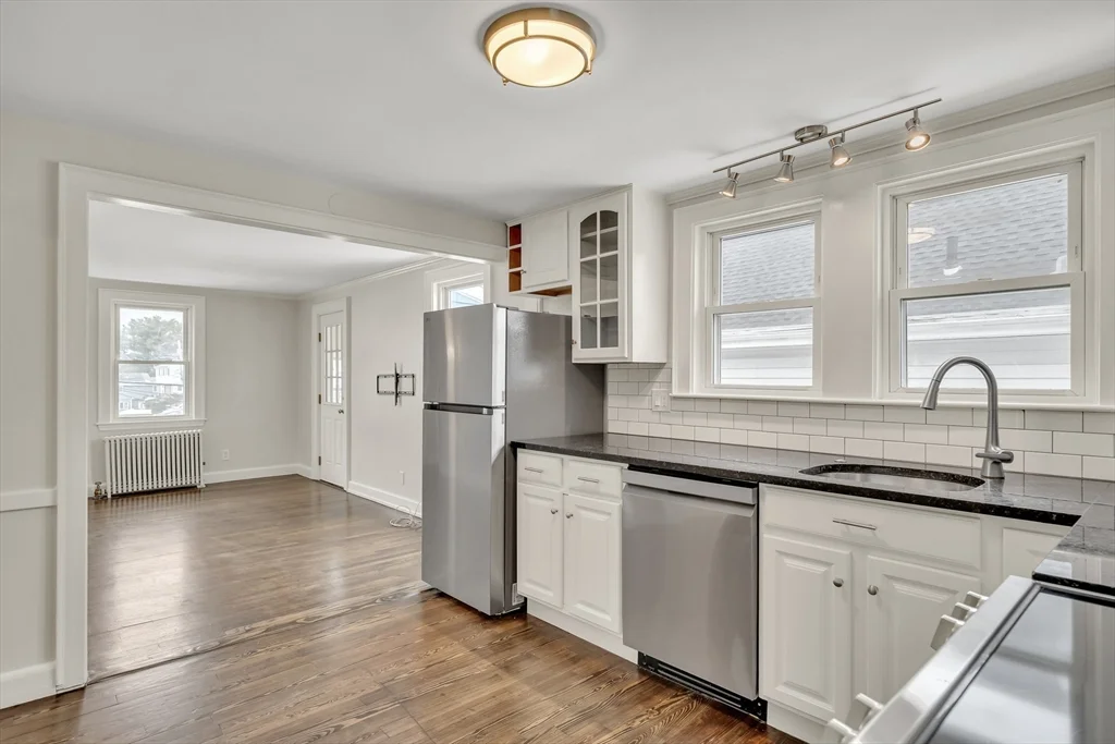 19 Fairview Ave, Malden