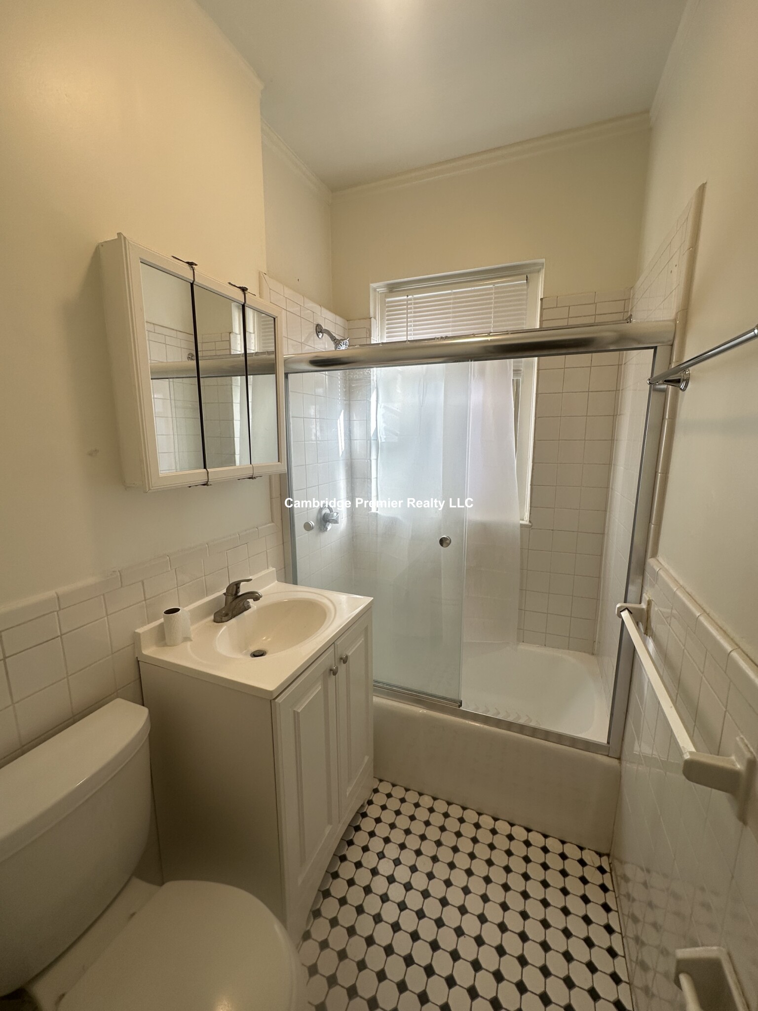 19 Garden St, Neighborhood Nine