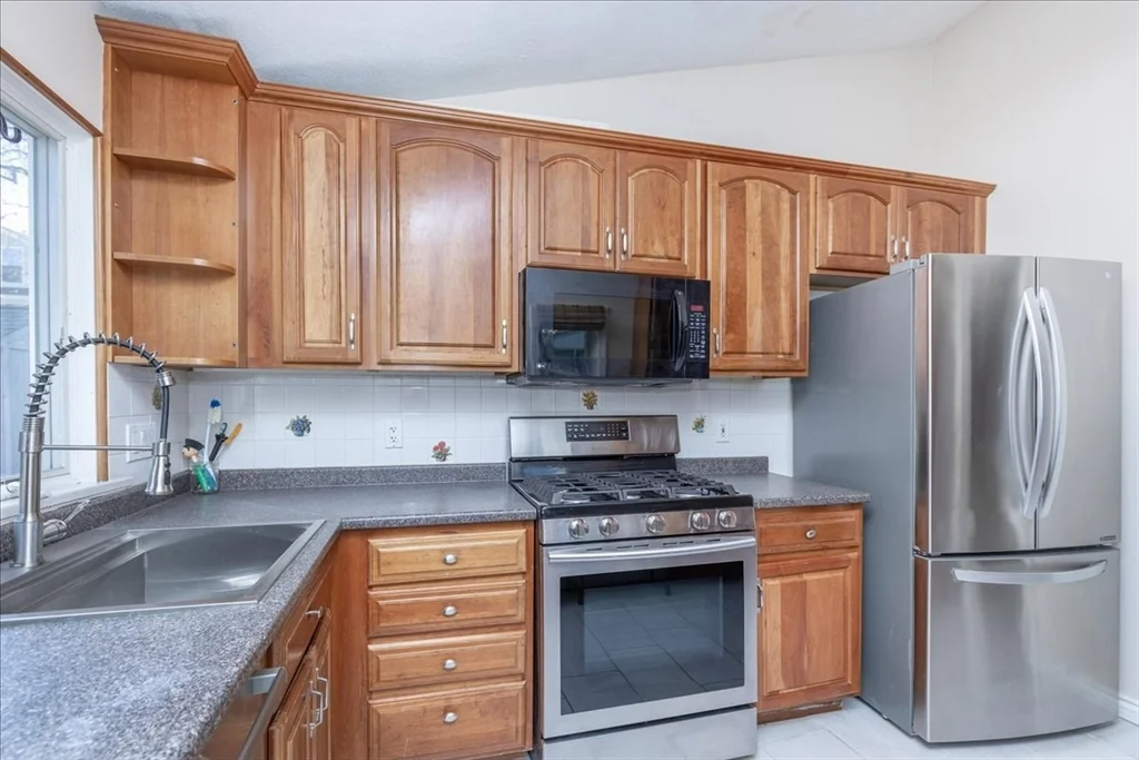 9 Lapham St, Medford