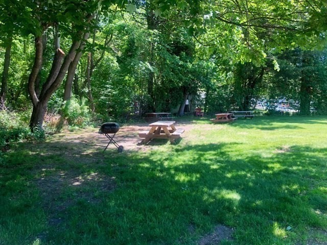 239 Main St, Reading