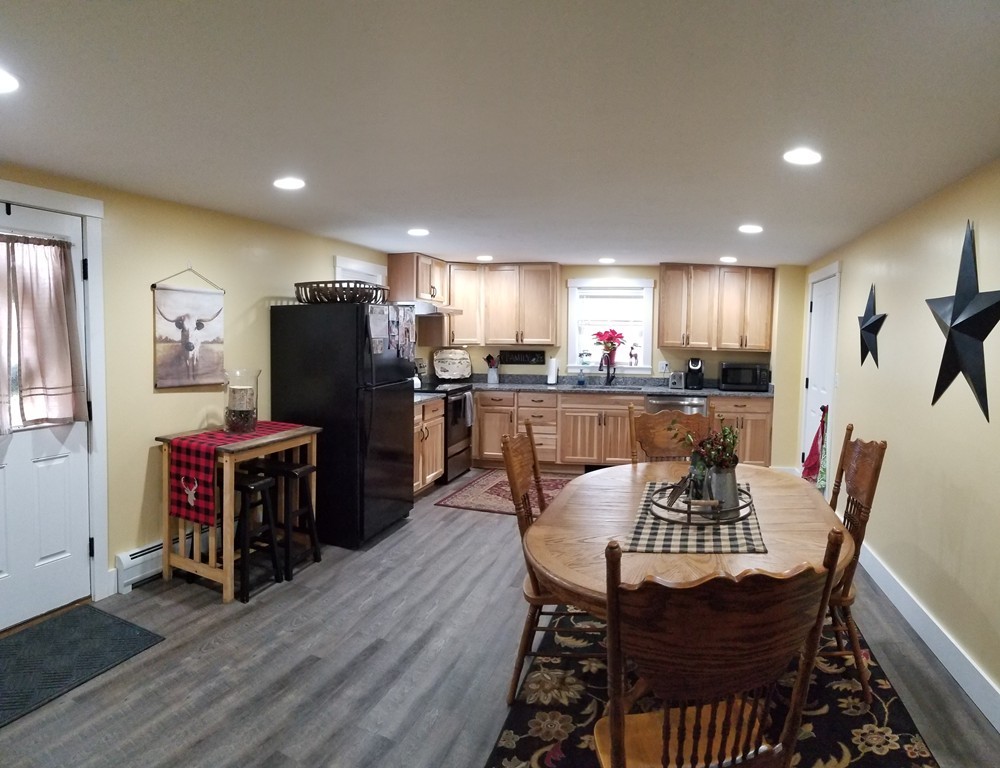 51 Moore Rd, New Braintree