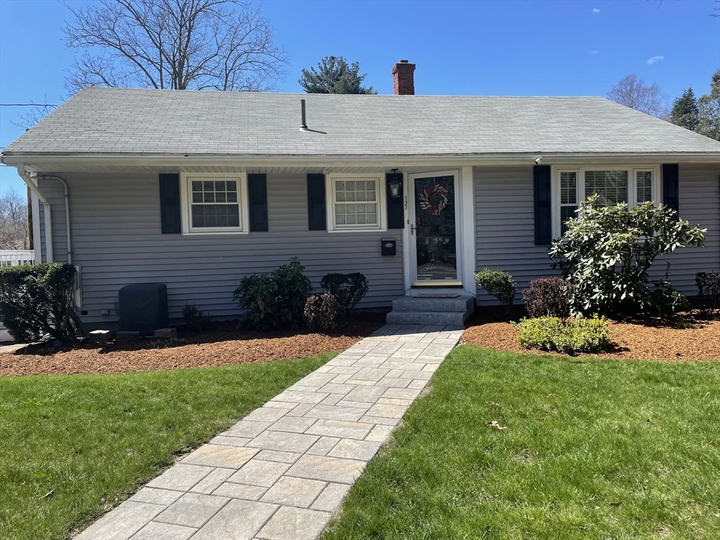 137 Norton St, Weymouth