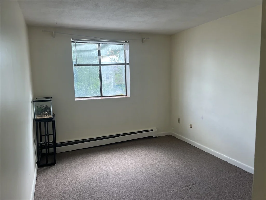 900 Governors Park, Winthrop