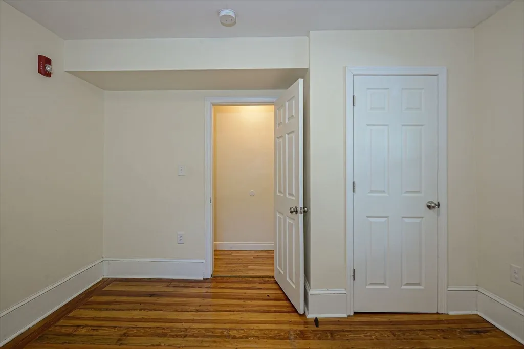 2 Mechanic, Newton Upper Falls