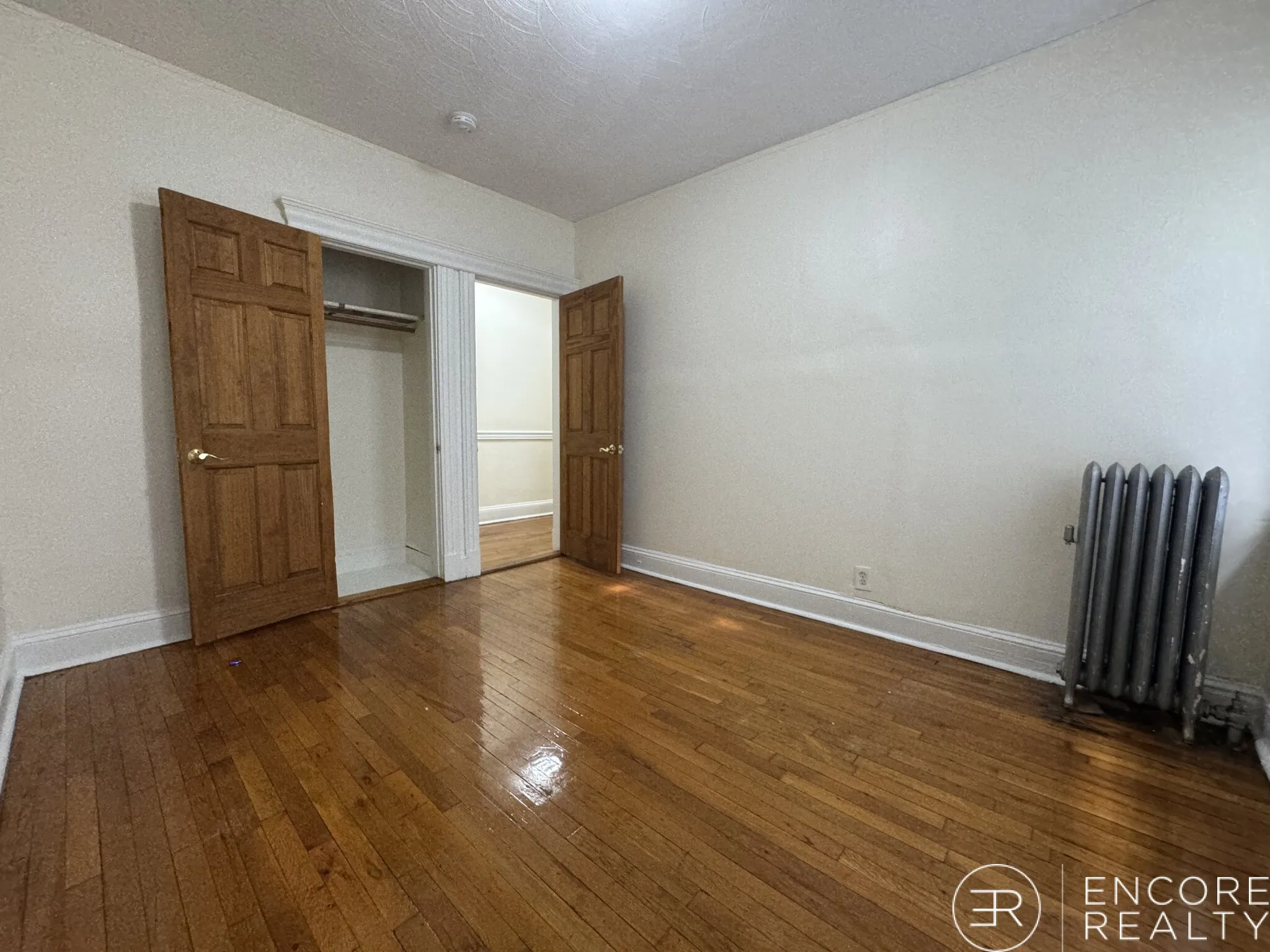 364 Riverway, Mission Hill