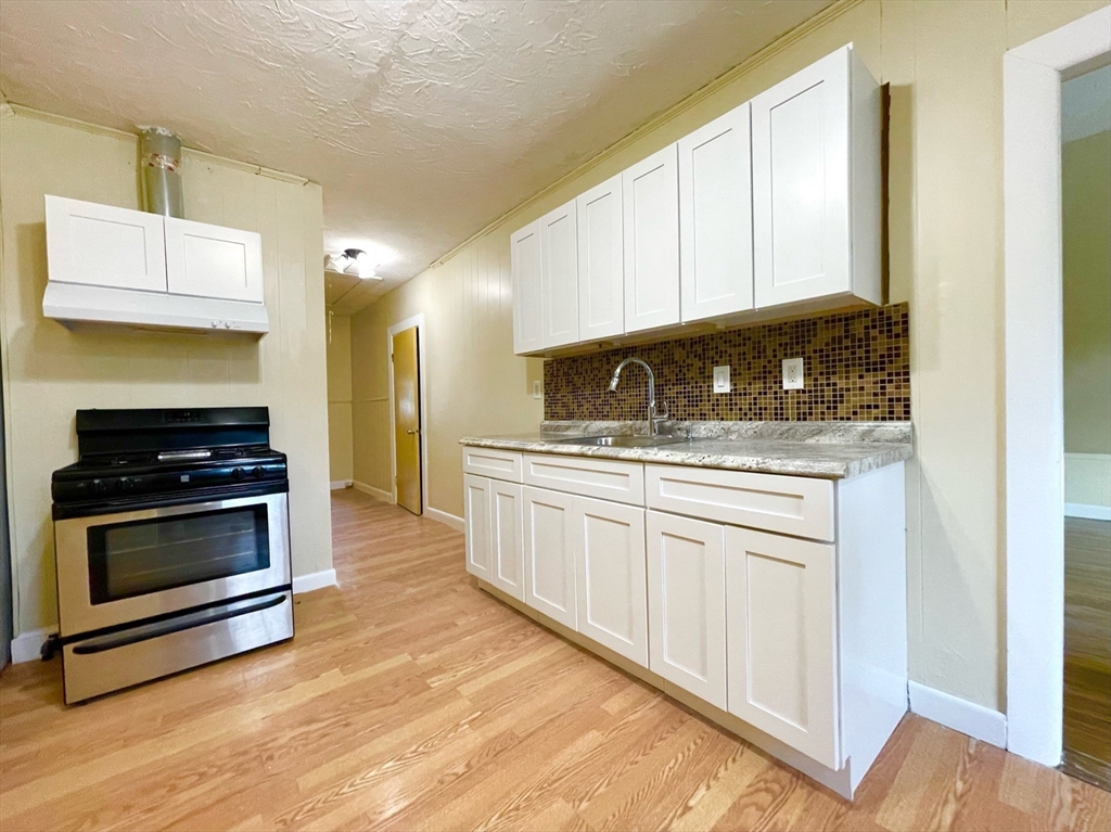 89 Tuttle St, Dorchester