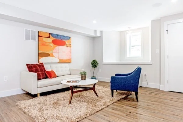 10 Brook St, East Somerville