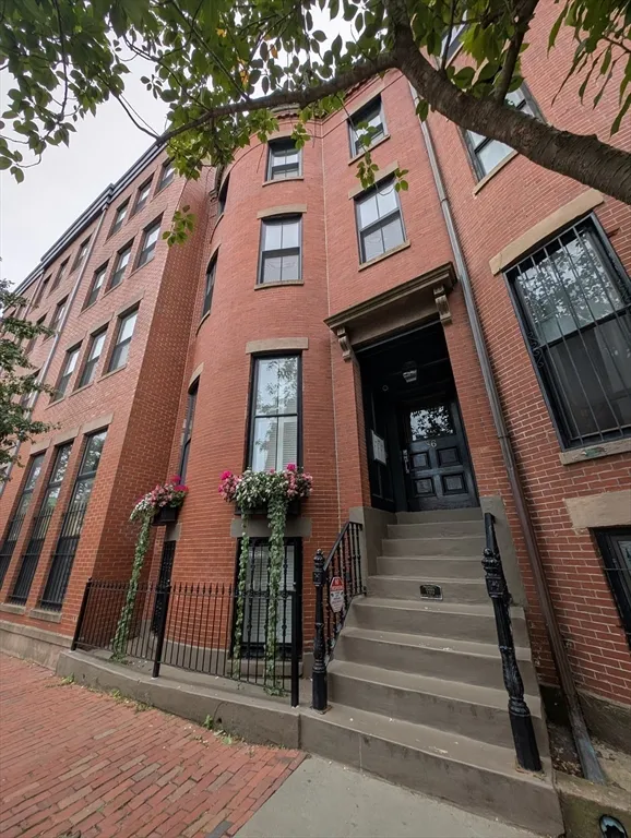 86 West Springfield, South End