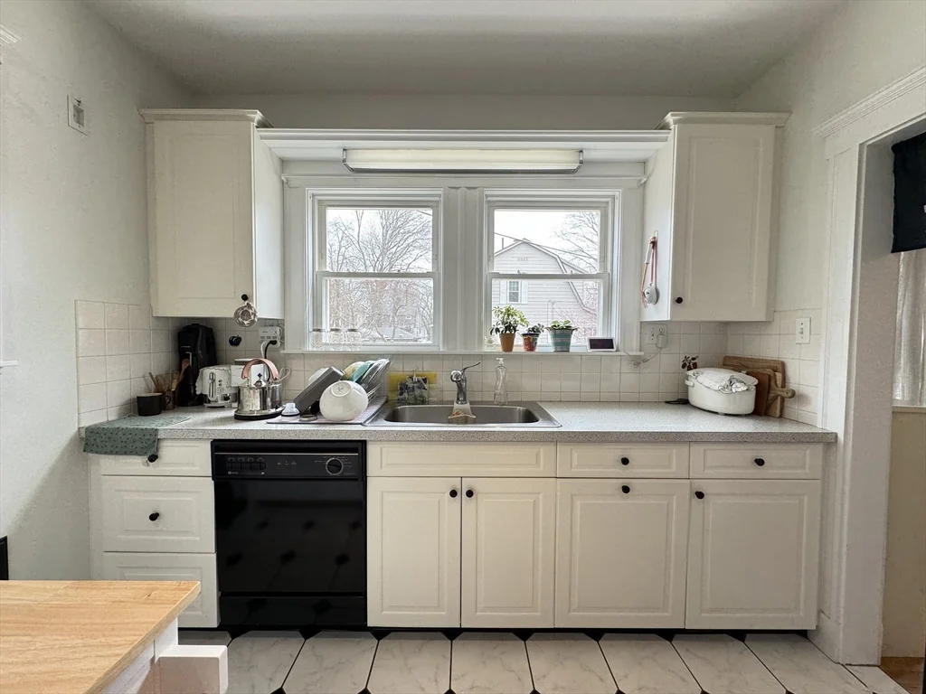 625 Summer St, Arlington