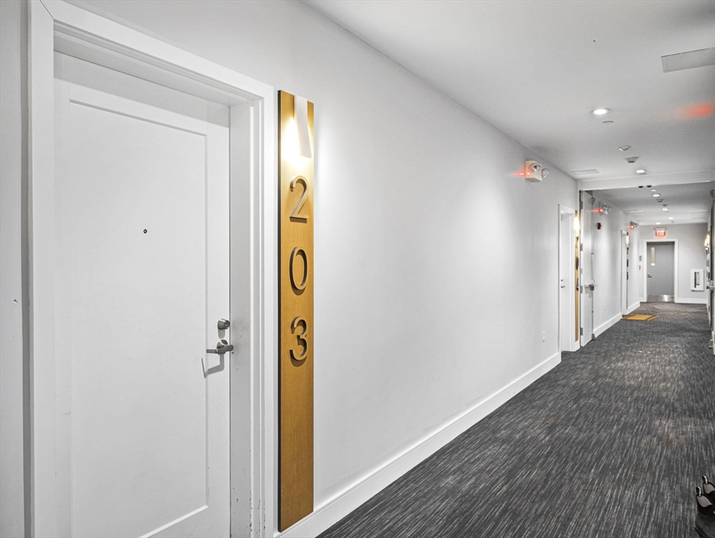 2 West 6th St, South Boston