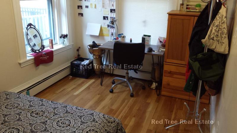 127 Cedar St, Roxbury