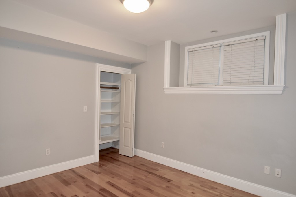 360 Dorchester St, South Boston