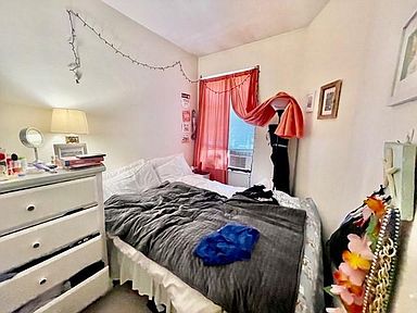 3 bed, 1.5 bath apartment for rent at 17 Thacher St Unit 4, North End — photo 16 of 22