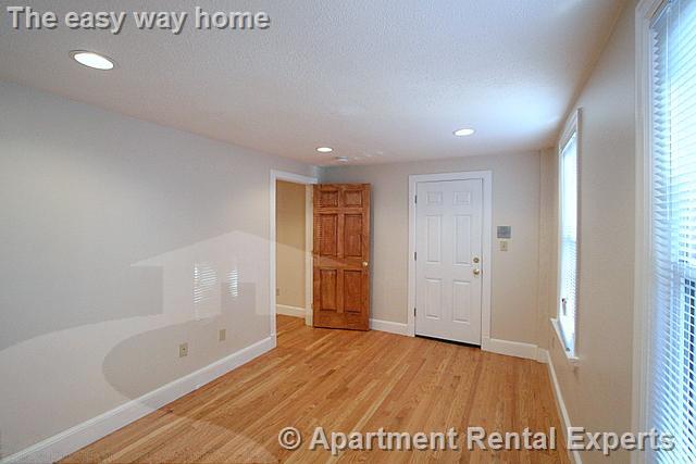 429 Franklin St, Central Square