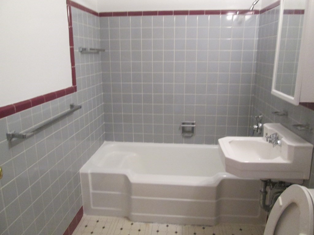 276 Mass Ave, Arlington